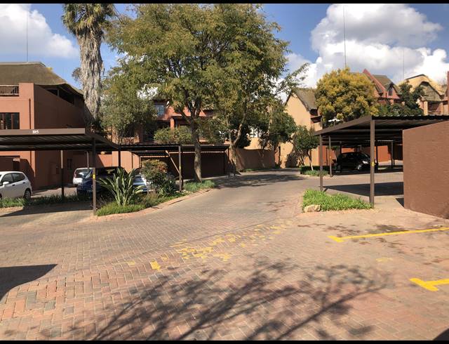 2 BEDROOM APARTMENT FOR SALE IN MAGALIESSIG